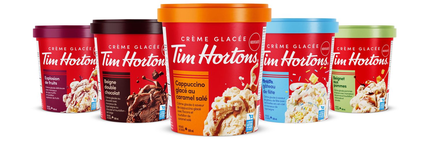 Tim Hortons propose ses saveurs emblématiques au rayon de la crème glacée avec le lancement de la crème glacée Tim Hortons, riche et de qualité supérieure, fabriquée chez nous avec des produits laitiers 100 % canadiens